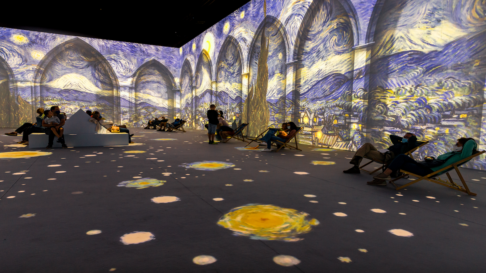 TÌM HIỂU VỀ IMMERSIVE ROOM