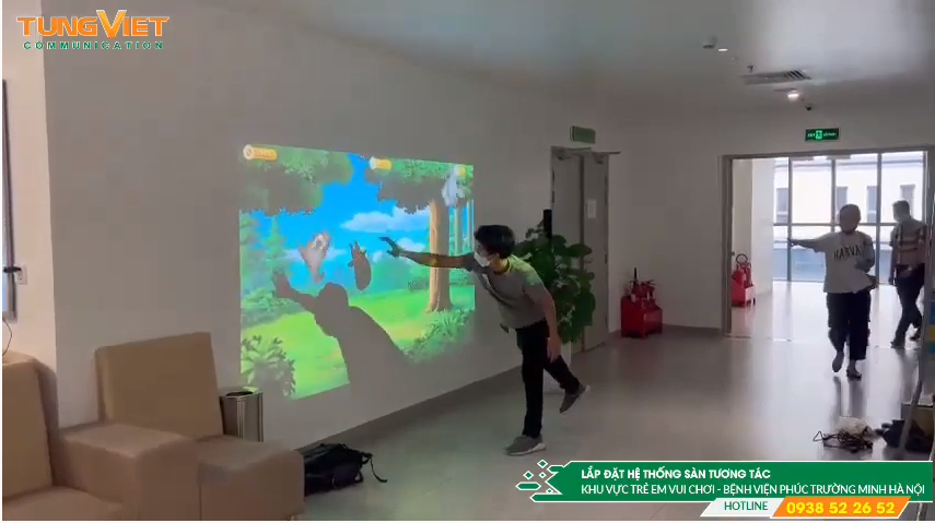  Hệ thống Sàn tương tác tại  Bệnh Viện Hồng Ngọc