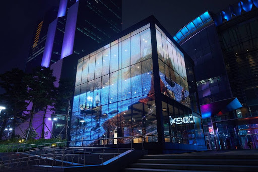 Giải pháp màn hình LED trong suốt thay thế tường kính